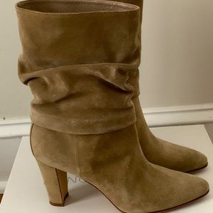 Manolo Blahnik 90MM Shushan Scrunch Suede